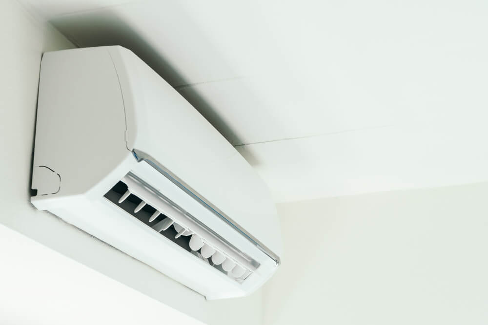 AC Keeps Blowing Fuses 6 Reasons and Troubleshooting Tips